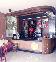 光谷大型社区临街旺铺低价转让