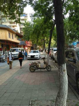 汉阳七里晴川旁45平米餐饮门面急转