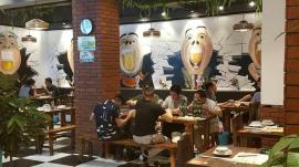 武昌好地段300平米老街烧烤转让