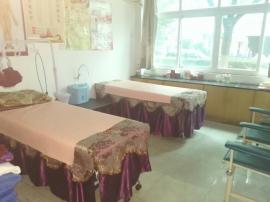 玉龙岛花园200平美容汗蒸转让 