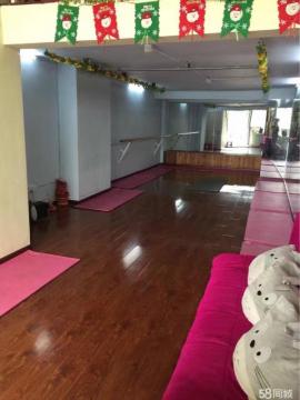 经开万达140平米旺铺转让