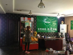 白沙洲大型小区138平米汗蒸馆低价转让