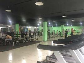 江夏万人高校唯一健身房转让