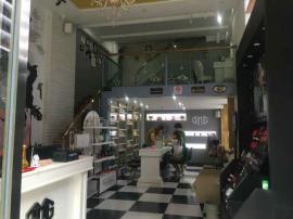 菱角湖万达精装修美容院转让