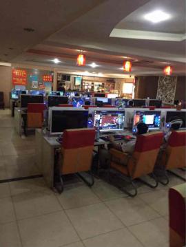 庙山理工大学550平米独家网吧转让