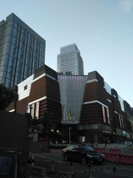 徐东群星城美容养身馆优转