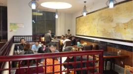 吴家山金山大道口餐饮旺铺低价转让