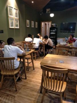 江汉路吉庆街78平米黄金旺铺急转