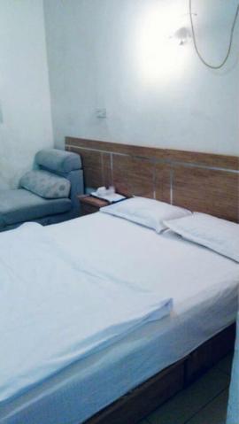 汉阳桃花岛火爆家庭旅馆转让 