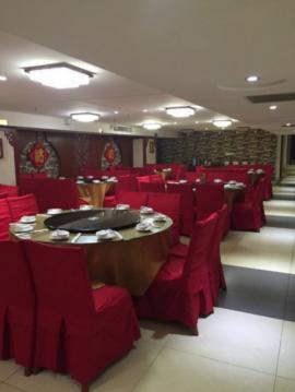 崇仁路大型酒楼转让(招油焖大虾合租）