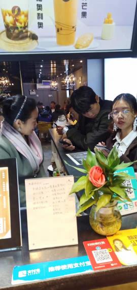 大花岭大学城商业街盈利品牌奶茶店整转 