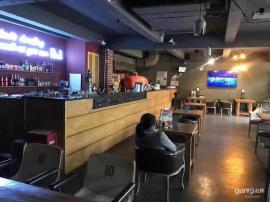 武汉国际广场300平米西餐厅转让