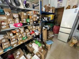 洪山区珞喻路20平快递转让