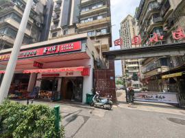 江岸小区门口头铺《蔡明伟》转让